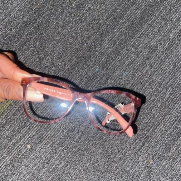 Prada Frames - Picture 3 of 12